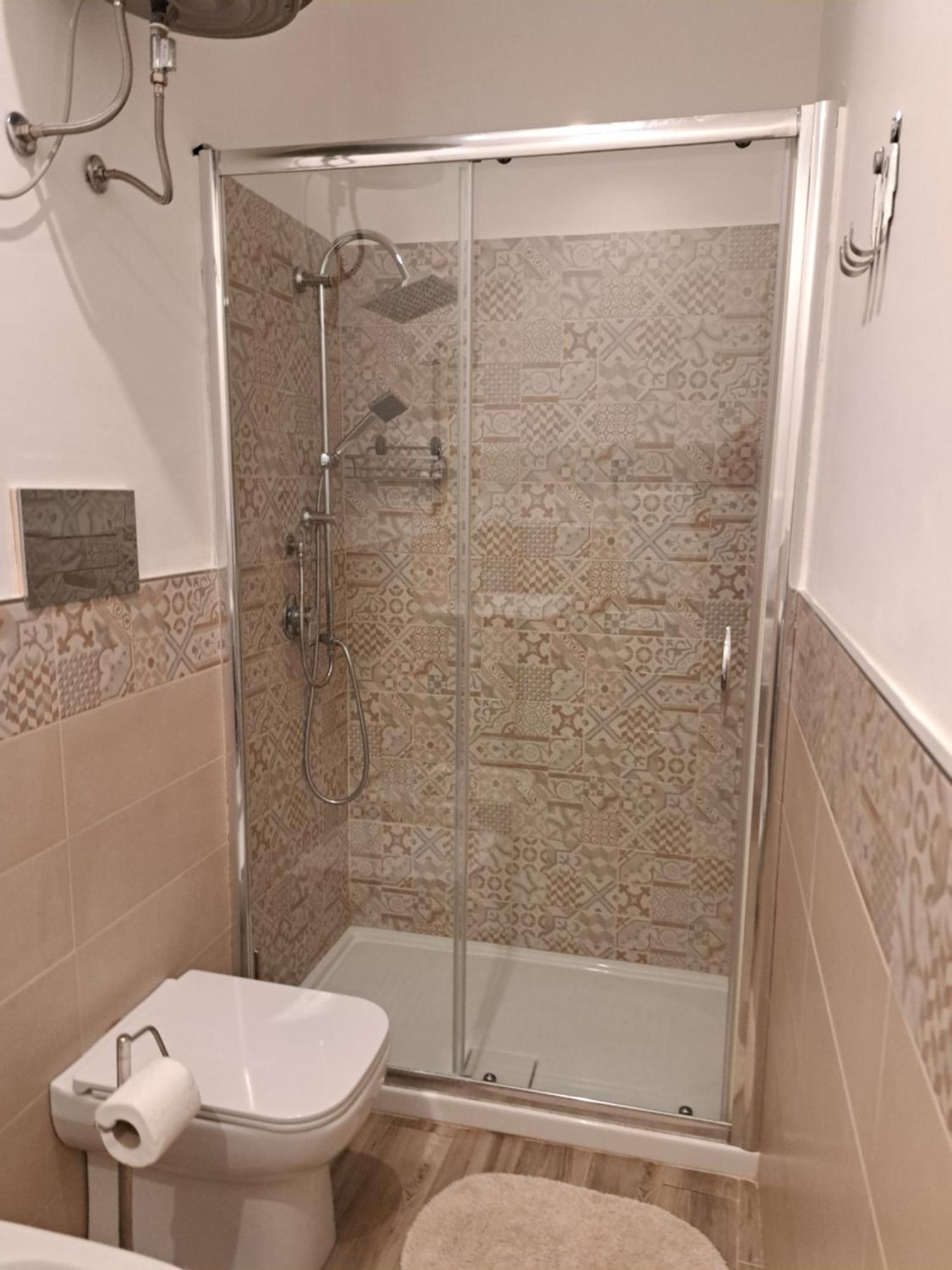 Immacolatella Guest House ปาแลร์โม ภายนอก รูปภาพ
